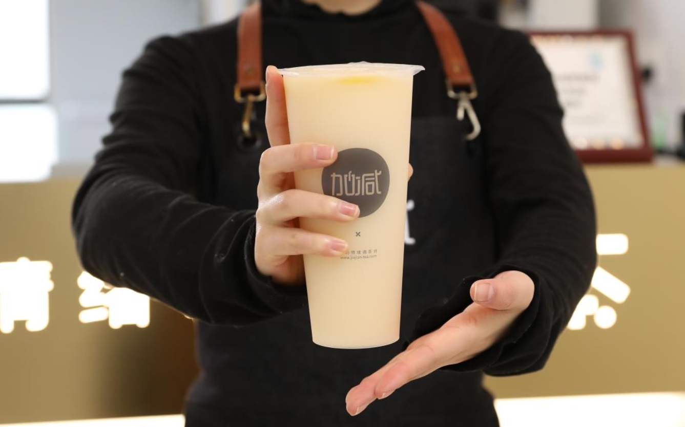 royal皇家88茶饮：选择奶茶加盟应该考虑品牌哪些实力